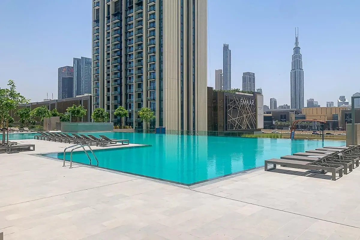 Frank Porter - Downtown Views II Dubai